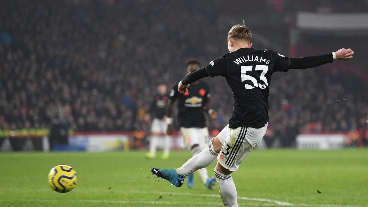 Gol pertama Manchester United ke gawang Sheffield dicetak Brandon Williams (Shaun Botterill/Getty Images)