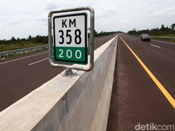 Mau Lewat Tol Terpanjang di Indonesia? Siapkan Uang Segini