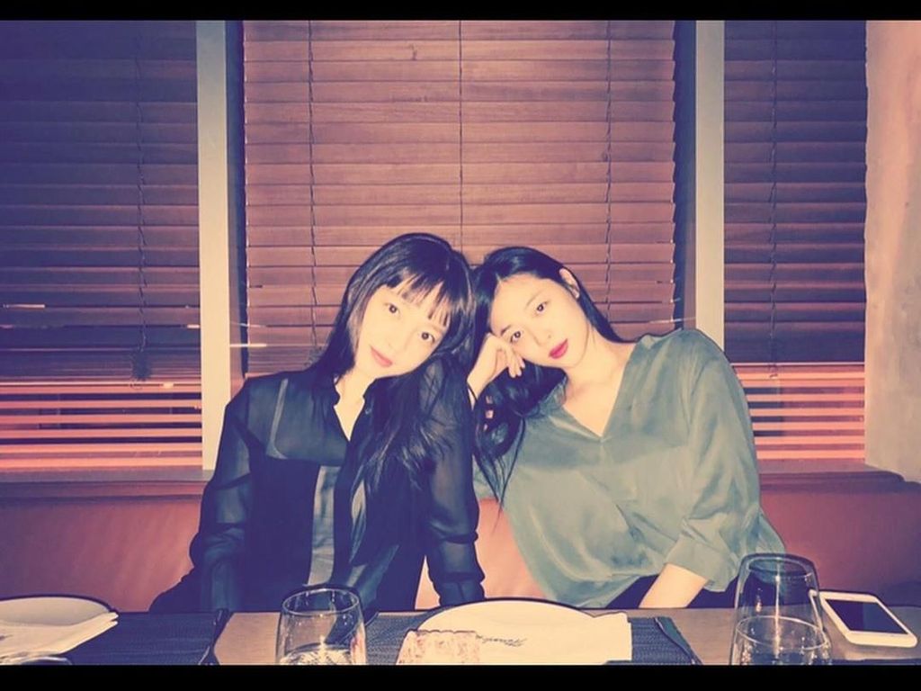 Setelah Sulli Kini Goo Hara, Kenapa Perempuan Rentan Depresi? Setelah Sulli Kini Goo Hara, Kenapa Perempuan Rentan Depresi?