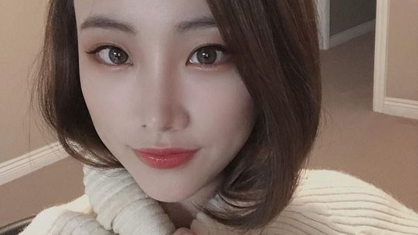 Potret YouTuber yang Berhenti Jadi Member Girlband Karena Nyawanya Terancam