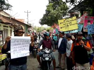 Warga di Brebes Demo Tolak Rencana Pembangunan Waduk