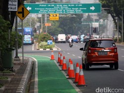 Polisi Sebut Jalur Sepeda Jakarta Pusat Banyak Diserobot Pemotor
