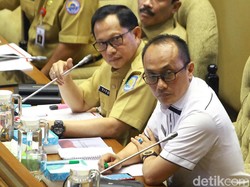 Hitung Kebutuhan Blanko e-KTP, Kemendagri Prediksi Angka Kematian-Cerai