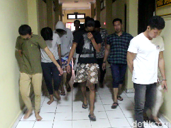 Wanita yang Disekap dan Dipersekusi di Parepare Gegara Curi 12 Rak Telur