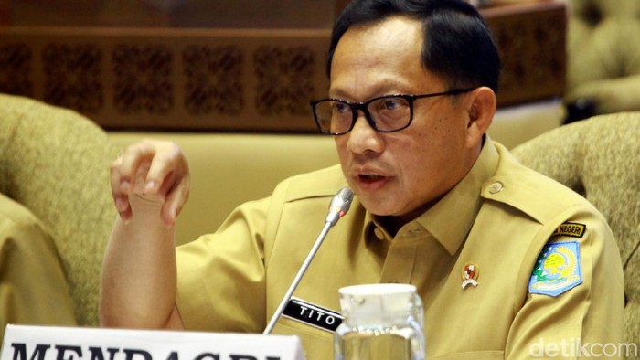 Mendagri Tito Karnavian Rapat Bersama Komisi II DPR Mendagri Tito Karnavian menghadiri rapat kerja (raker) bareng Komisi II dewan perwakilan rakyat RI. Rapat itu membahas pergantian budget Kemendagri 2019