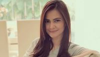 So Happy! Cut Tari Segera Nikah