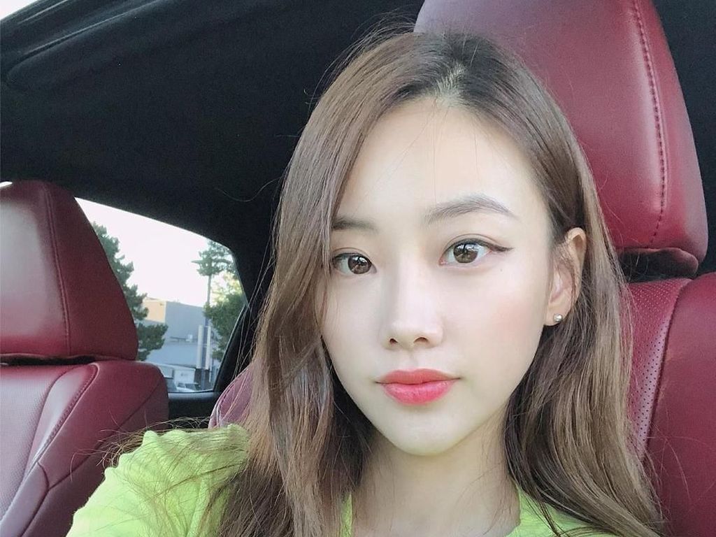 Mengejutkan, YouTuber Ungkap Alasannya Berhenti Jadi Member Girlband Mengejutkan, YouTuber Ungkap Alasannya Berhenti Jadi Member Girlband