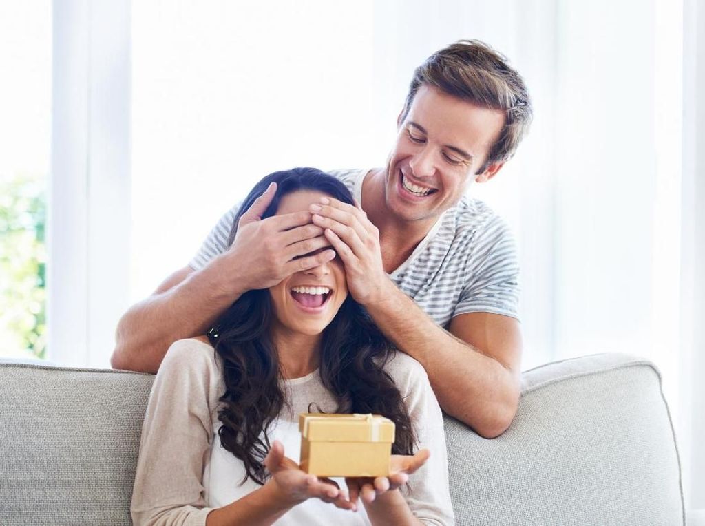 Ramalan Zodiak Cinta 3 Agustus: Virgo Coba Mengerti, Aries Tak Kecewakan Dia Ramalan Zodiak Cinta 3 Agustus: Virgo Coba Mengerti, Aries Tak Kecewakan Dia