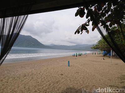 Foto: Wajah Baru Pantai Prigi Sukses Memikat Hati