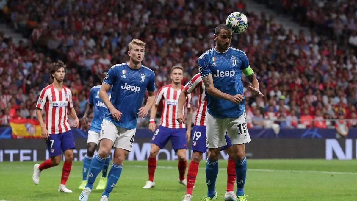 Meski sudah lolos ke fase knockout Liga Champions, Juventus enggan lepas pedal gas melawan Atletico Madrid. (Foto: Gonzalo Arroyo Moreno / Getty Images)