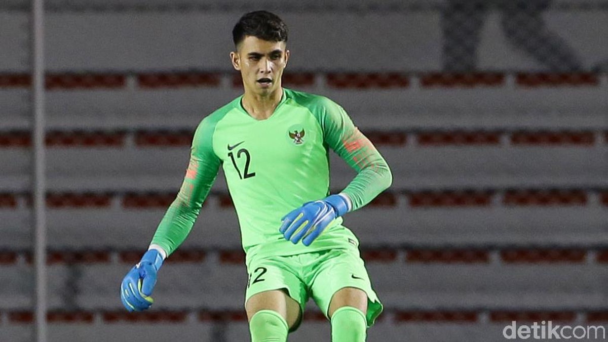 Nadeo Argawinata santai disebut mirip Kepa. (Grandyos Zafna Manase Mesah/detikSport)