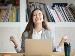 Zodiak Mujur 15 Oktober: Aquarius Cuek Aja, Capricorn Tak Perlu Cemas