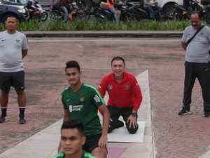 Iwan Bule Pantau Kesiapan Timnas U-22 di Filipina