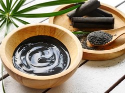Bikin Makanan Hitam Legam, Ini 5 Fakta Menarik Charcoal!