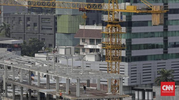 Gedung bertingkat di kawasan Thamrin, Jakarta, Selasa, 26 November 2019. Pemerintah berencana menghapus izin mendirikan bangunan (IMB) dan analisis mengenai dampak lingkungan (Amdal) sebagai upaya mendorong masuknya investasi ke Indonesia.