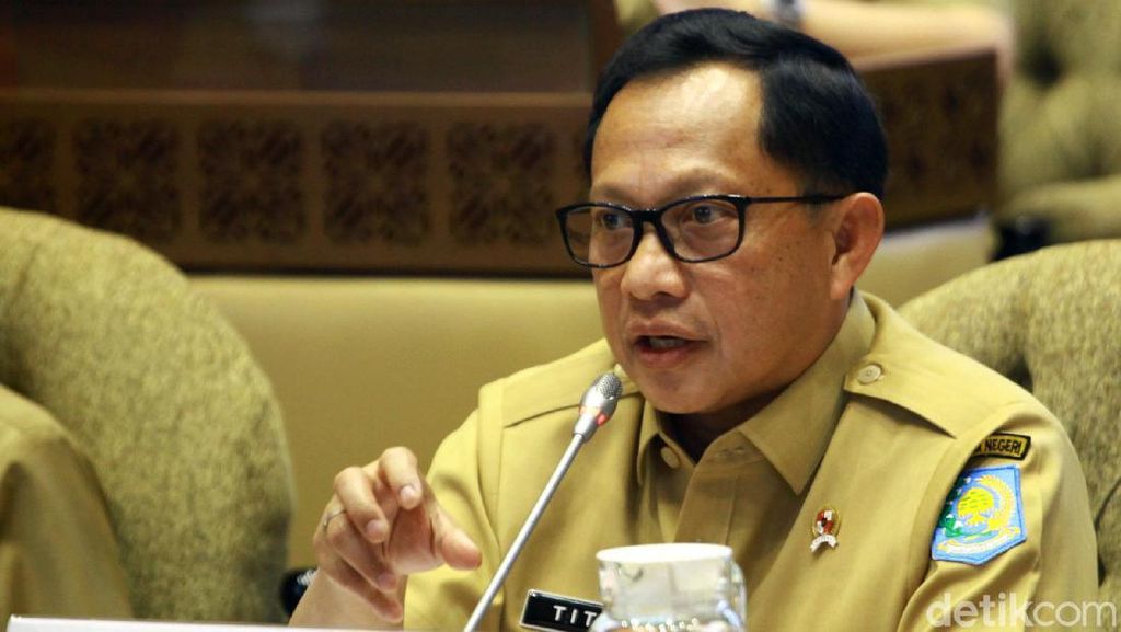 Tito Karnavian Bahas Pergeseran Anggaran Kemendagri Bareng DPR