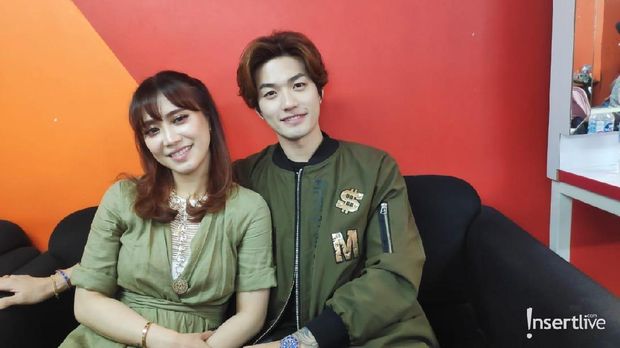 Lee Jeong Hoon dan Moa