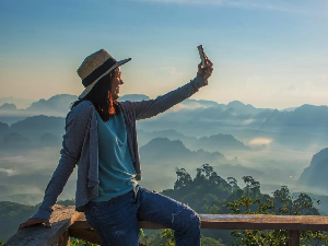 Masyarakat Adat Geram dengan Selebgram, Langgar Aturan Cuma Demi Selfie Masyarakat Adat Geram dengan Selebgram, Langgar Aturan Cuma Demi Selfie