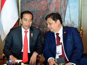 Jokowi Puja-puji Airlangga Hartarto: Orkestrator Ekonomi-Hasil Kerja Nyata