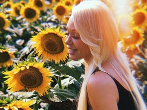 Alami Sakit Parah, Mantan Penari Striptis Lepas Implan Payudara Rp 162 Juta