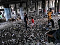 Badai PHK Merajalela, Angka Kemiskinan Siap Membludak