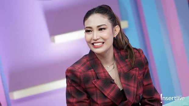 Ayu Dewi