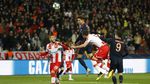 Lewandowski Quat-trick, Bayern Pesta Setengah Lusin Gol