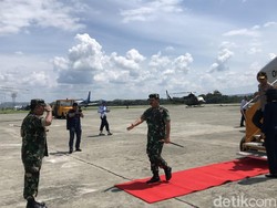 Mendarat di Papua, Panglima dan Kapolri Langsung Menuju Skouw