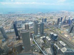 Potret Cantik Dubai Dari Burj Khalifa