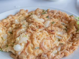 Omelet Thailand yang Gurih Pedas Enak Buat Sarapan Omelet Thailand yang Gurih Pedas Enak Buat Sarapan