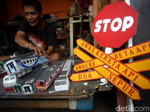 Keren! Bisnis Miniatur Kereta dari Manggarai Tembus Mancanegara