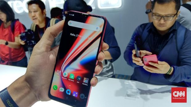 Harga dan Spesifikasi Realme X2 Pro dan Realme 5s