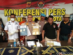 Polisi Ringkus Pasutri Pengedar Sabu Jaringan Lapas Ciamis