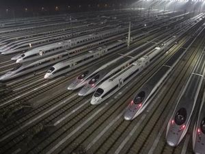 Evolusi Luar Biasa Jaringan Kereta Cepat China, Mampukah Indonesia Meniru? Evolusi Luar Biasa Jaringan Kereta Cepat China, Mampukah Indonesia Meniru?