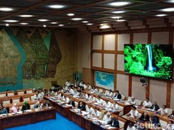 DPR Panggil Menteri ESDM Bahas Persiapan Energi Ibu Kota Baru