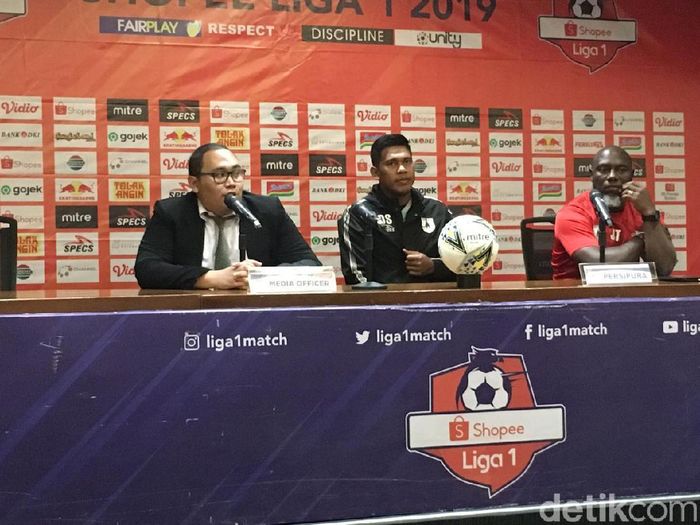 Persiprua Jayapura berniat memberi kado pahit untuk Persija Jakarta. (Foto: Mercy Raya/detikcom) Persiprua Jayapura berniat memberi kado pahit untuk Persija Jakarta. (Foto: Mercy Raya/detikcom)
