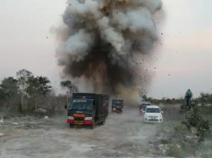 Pemusnahan Bahan Peledak Kedaluwarsa di Banjar Bikin Rusak Rumah Warga Pemusnahan Bahan Peledak Kedaluwarsa di Banjar Bikin Rusak Rumah Warga