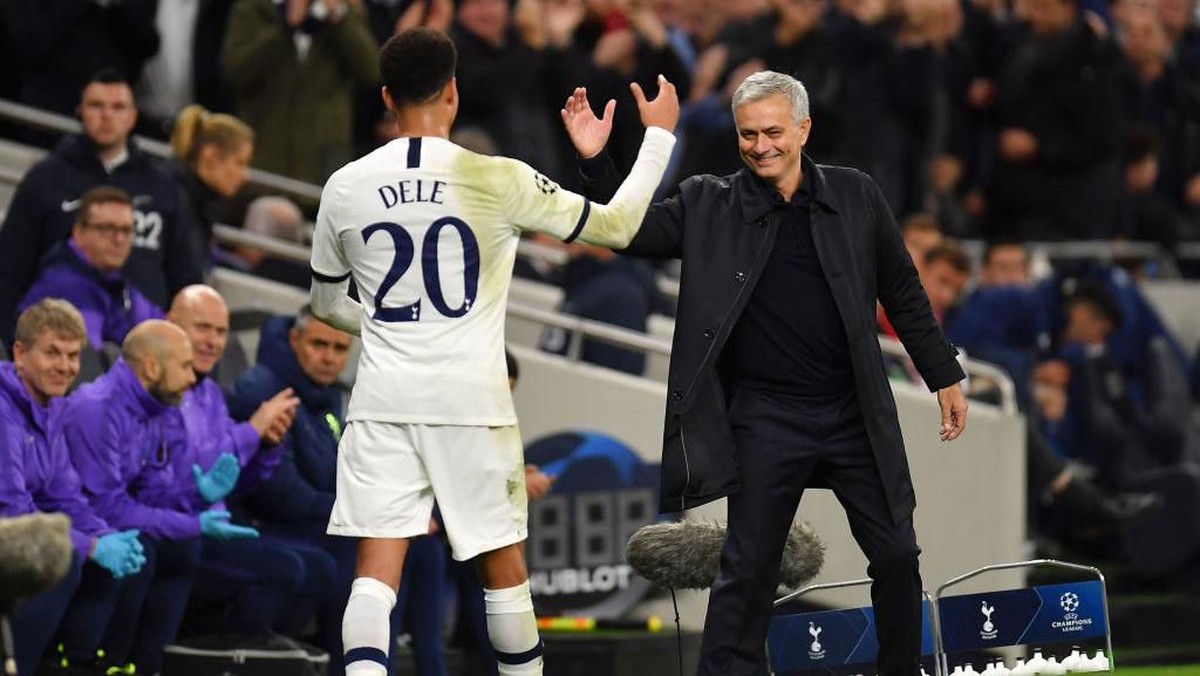 Pemain Tottenham Hotspur, Dele Alli, mengungkap ada peran kata-kata Jose Mourinho saat jeda dalam comeback atas Olympiakos. (Foto: Justin Setterfield/Getty Images)