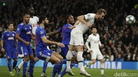 Tiga gol tambahan bisa diciptakan Tottenham di babak kedua. Harry Kane mencetak dua gol, dan satu lainnya dilesakkan Serge Aurier. AP Photo/Matt Dunham.