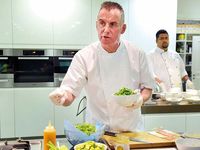 Chef Gary Rhodes Bintang MasterChef, Meninggal Dunia di Dubai