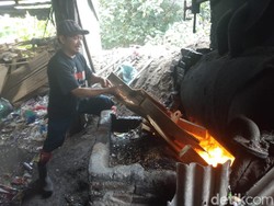 Agar Tak Gunakan Sampah Plastik Impor Lagi, Ini Bantuan untuk Pabrik Tahu