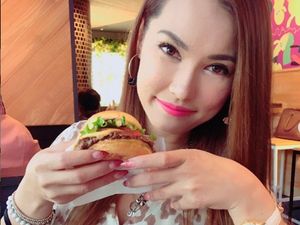 Maria Ozawa Ditawar Rp 300 Juta Semalam oleh Sultan Indonesia