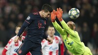 Lanjut ke musim 2019/20, Bayern berhasil menjadi juara. Dalam perjalanannya, mereka menggasak banyak tim, contohnya Red Star Belgrade di penyisihan grup dengan skor 6-0. Foto: AP Photo