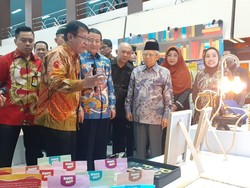 Wapres Maruf Amin Soroti Produk Bersimbol Islam Berkualitas Rendah