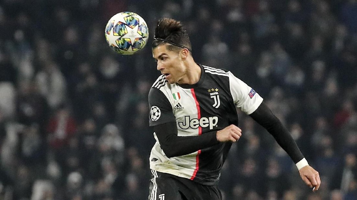 Cristiano Ronaldo memberi dampak positif di Liga Italia dalam hal perekrutan pemain (Foto: AP Photo/Antonio Calanni)