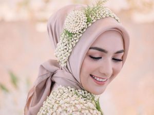 Inspirasi Gaya Hijab Citra Kirana Saat Pengajian dan Siraman Jelang Pernikahan Inspirasi Gaya Hijab Citra Kirana Saat Pengajian dan Siraman Jelang Pernikahan