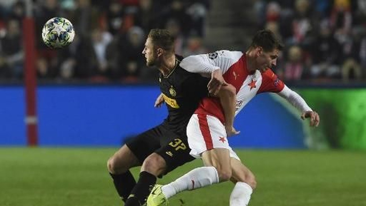 Inter Milan sementara tertahan oleh Slavia Praha. (Foto: Michal CIZEK/AFP)