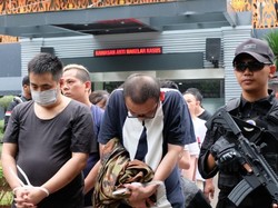 80 WN China Pelaku Penipuan Telecom Fraud Diserahkan ke Imigrasi