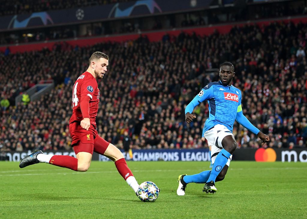 Jordan Henderson (kiri)