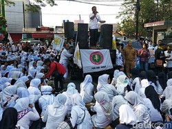 Istilah Tenaga Honorer Dihapus, Bagaimana Nasib Guru Honorer?